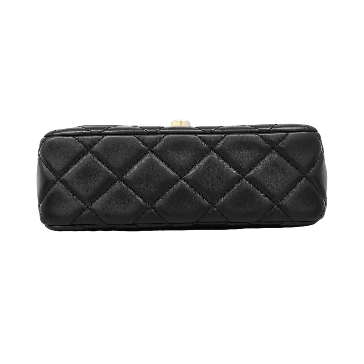 Chanel Shoulder Bag Quilted Lambskin Black Gold — view 3