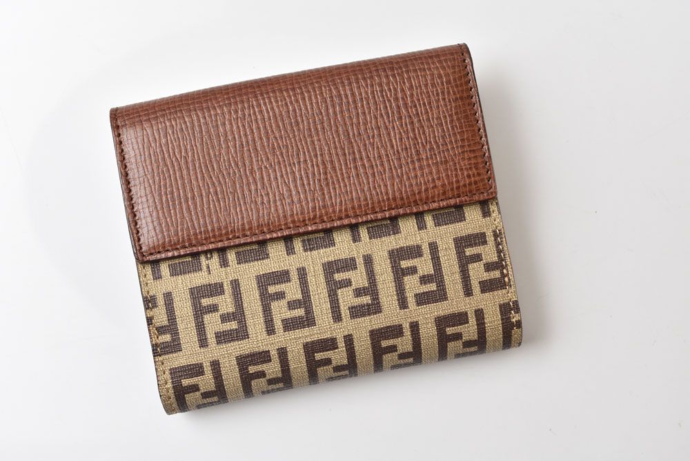 Fendi Wallet Bifold Fold Zucca Pattern Beige Brown — view 2
