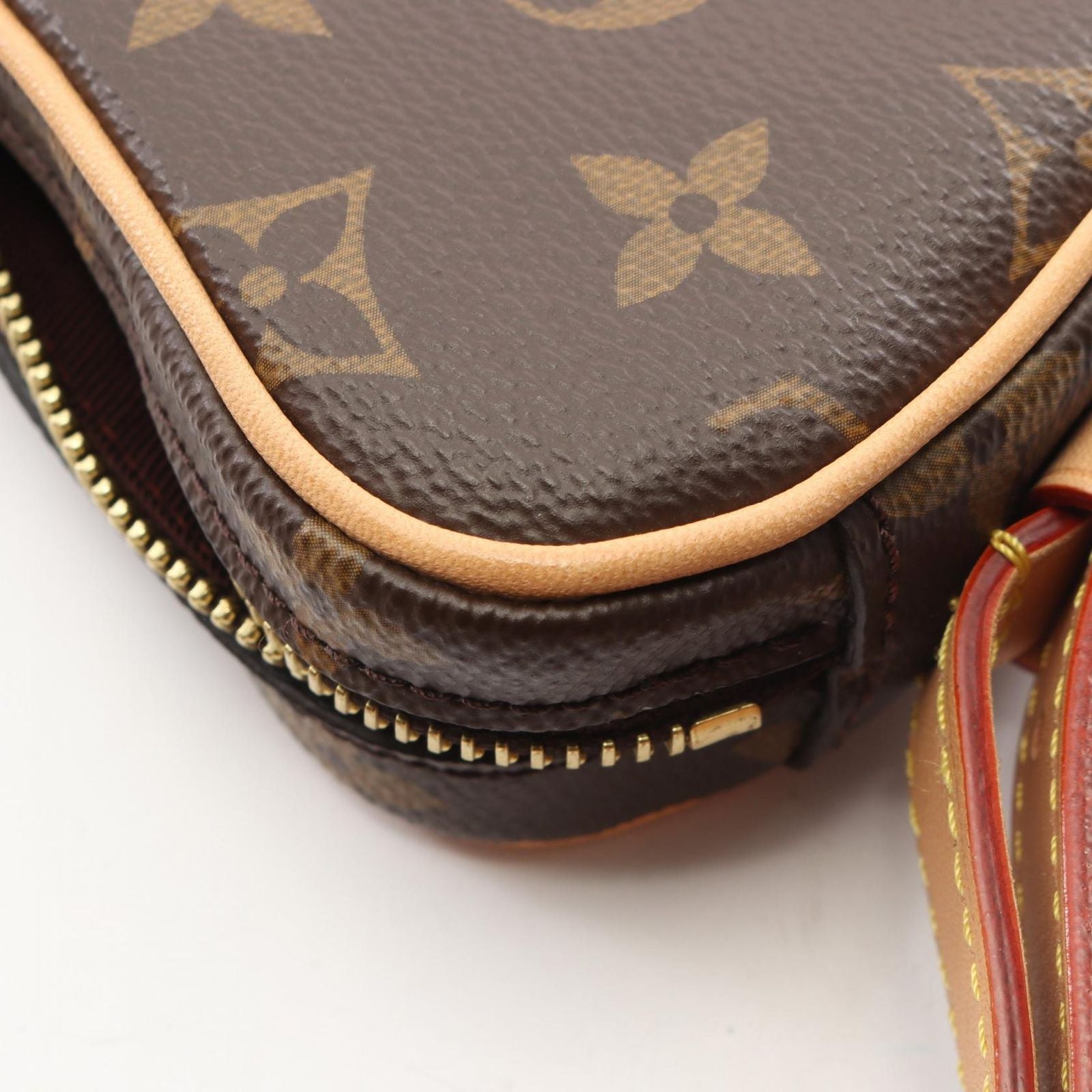 Louis Vuitton Shoulder Bag Croissant Monogram Canvas Leather — view 7