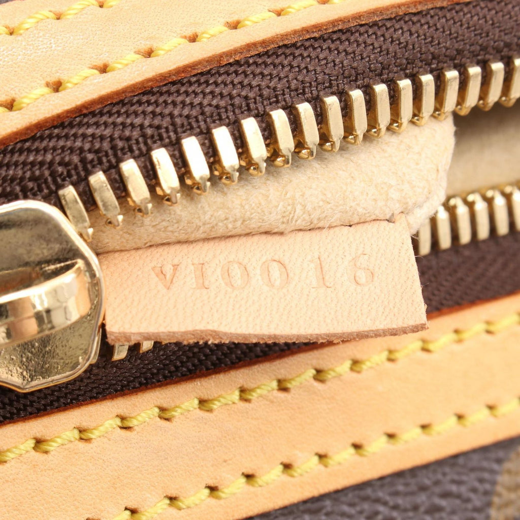 Louis Vuitton Shoulder Bag Hudson GM Monogram Canvas Leather — view 5