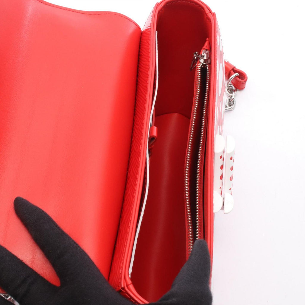 Louis Vuitton Shoulder Bag LV YK Twist MM Rouge Leather LV — view 3