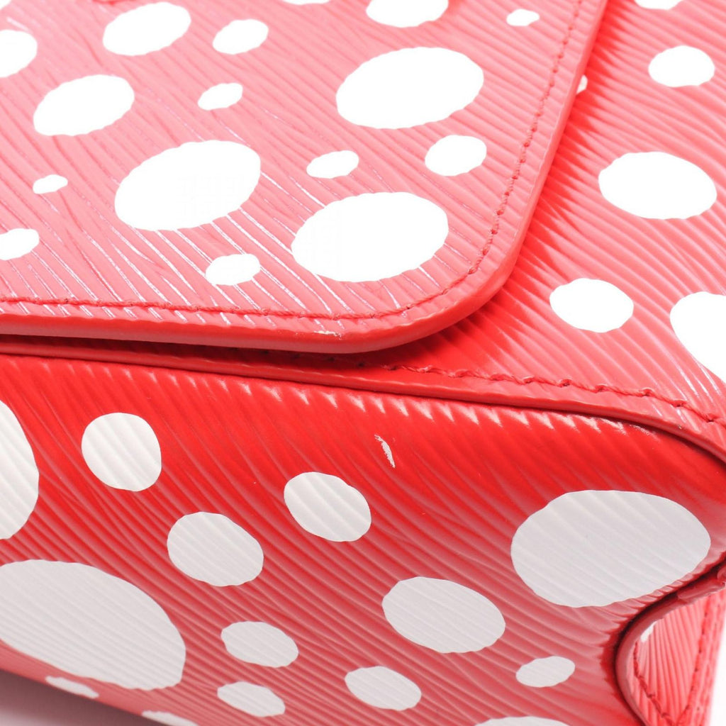 Louis Vuitton Shoulder Bag LV YK Twist MM Rouge Leather LV — view 6