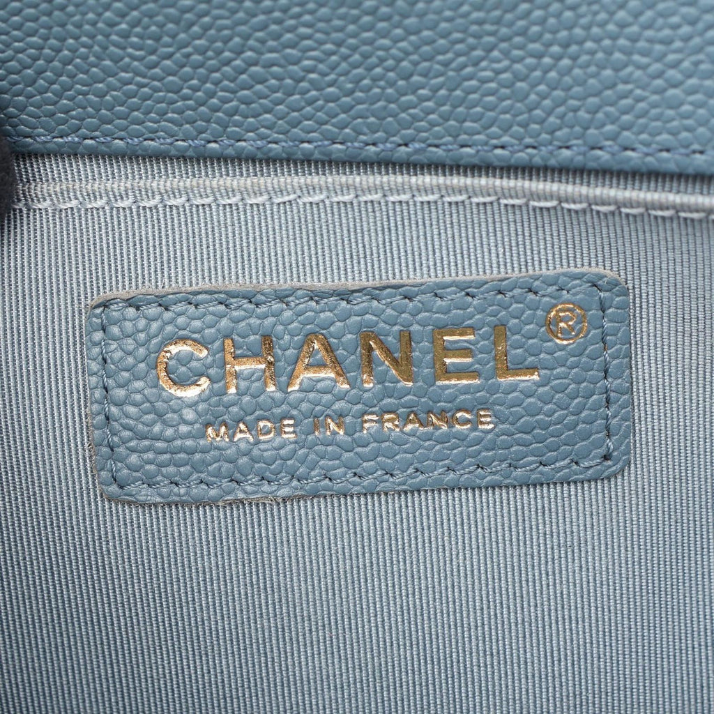 Chanel Shoulder Bag Boy Small Blue Gray Caviar Leather Chain — view 4