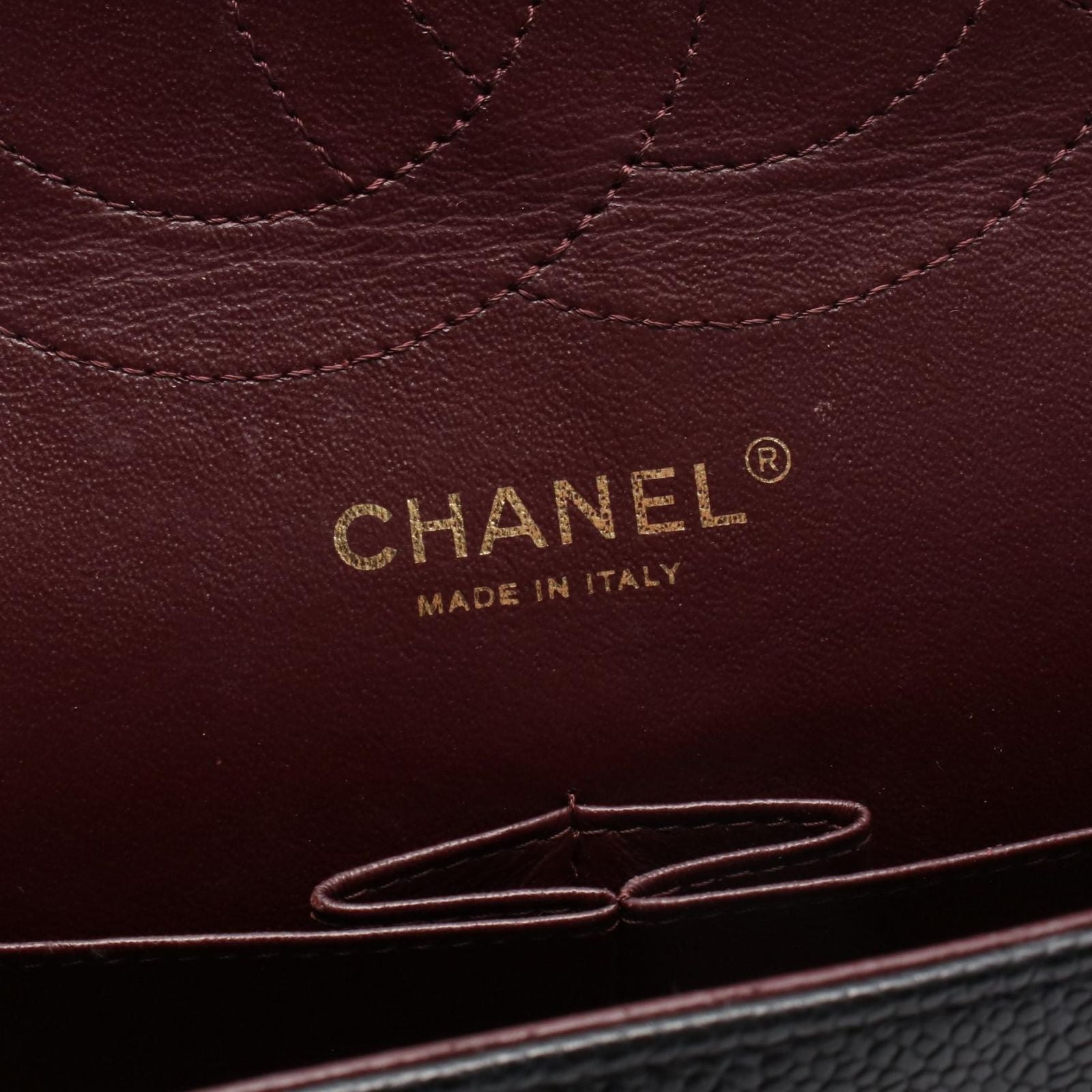 Chanel Shoulder Bag Maxi Quilted 30 Classic Large Double Flap Black Caviar — view 4