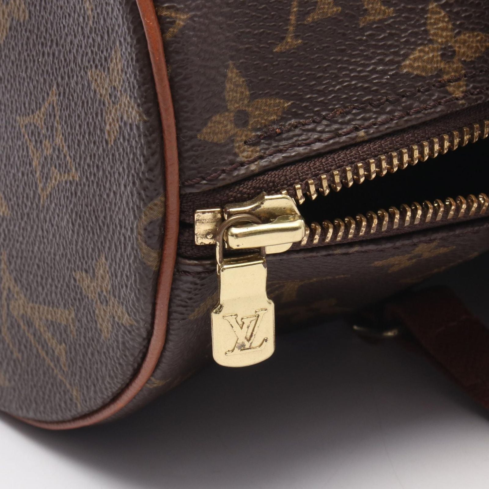 Louis Vuitton Papillon 30 Monogram Vintage Handbag — view 6