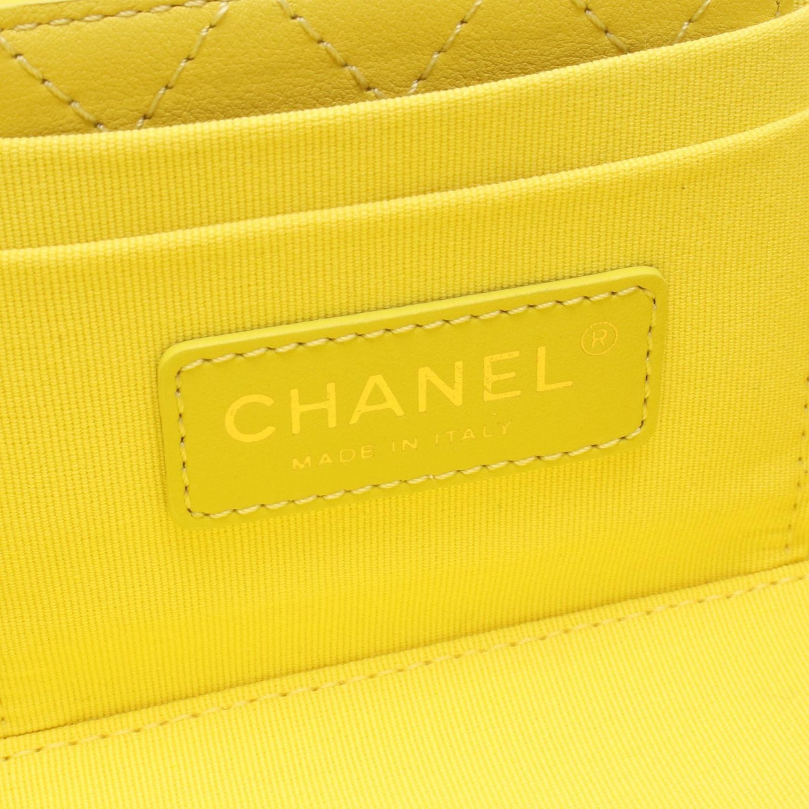 Chanel Shoulder Bag Quilted Yellow Leather Small Vanity 2-Way Chain — view 4