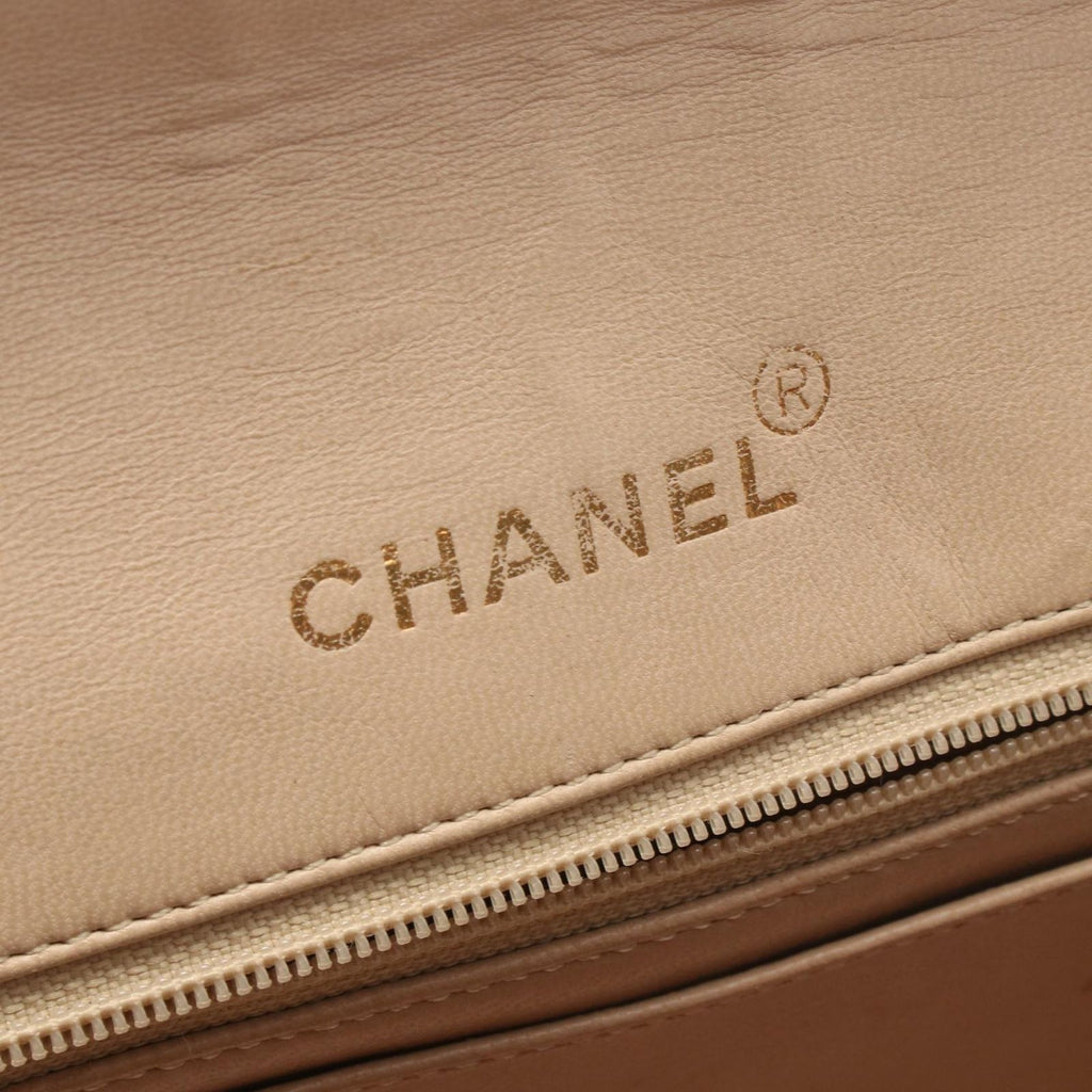 Chanel Shoulder Bag Quilted Diana Flap Light Beige Lambskin Chain — view 4