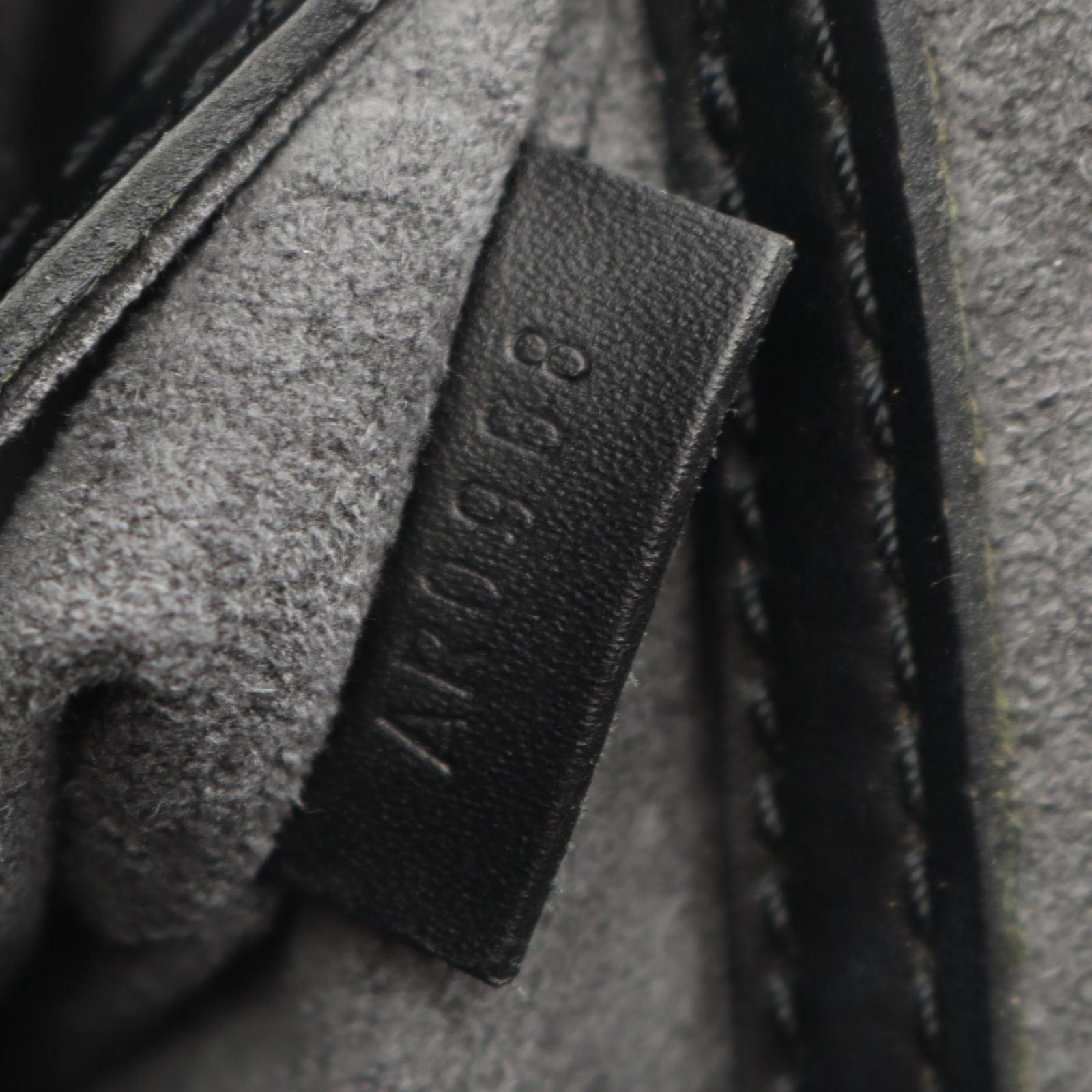 Louis Vuitton Alma Noir Leather Handbag — view 5