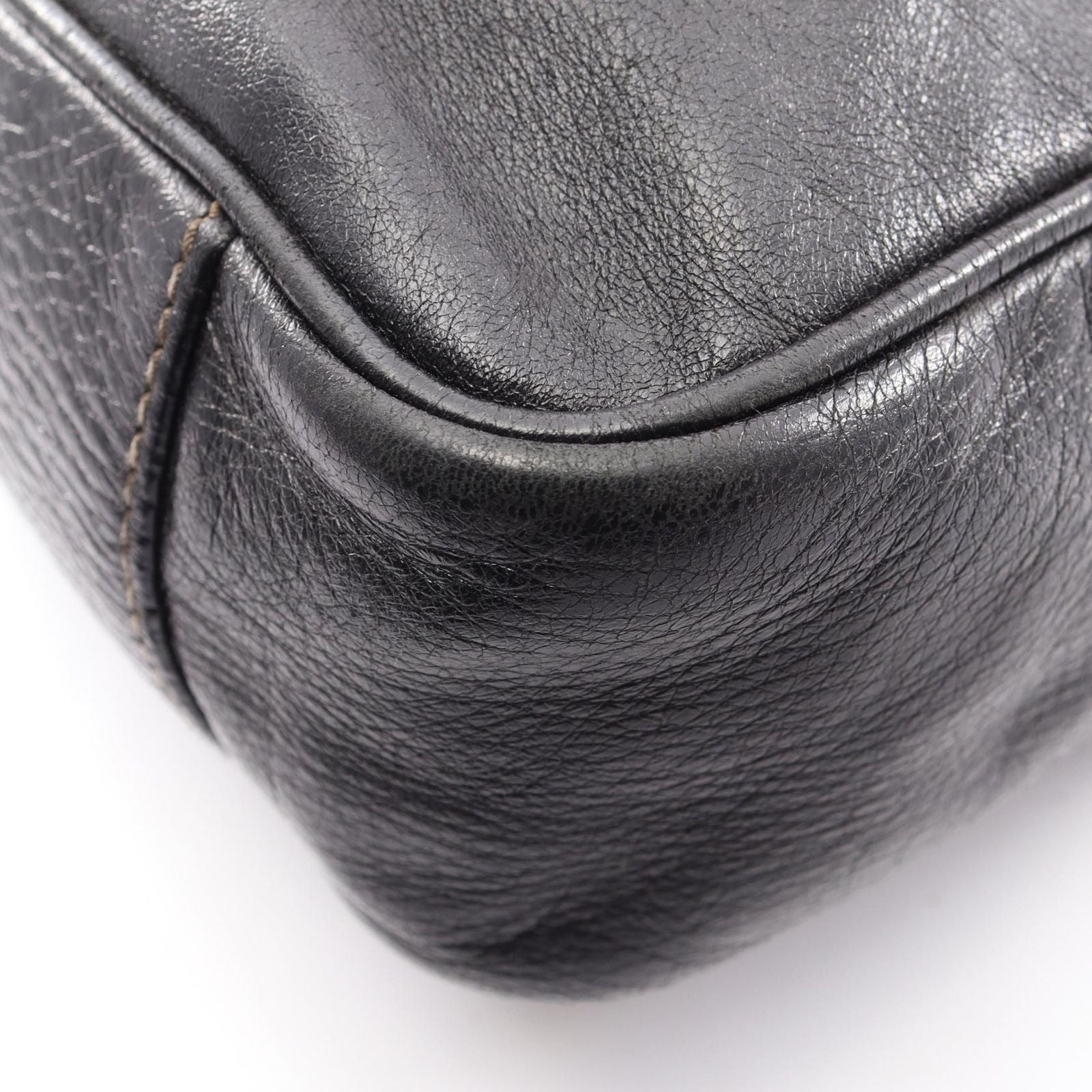 Gucci Shoulder Bag Crest Black Leather — view 5