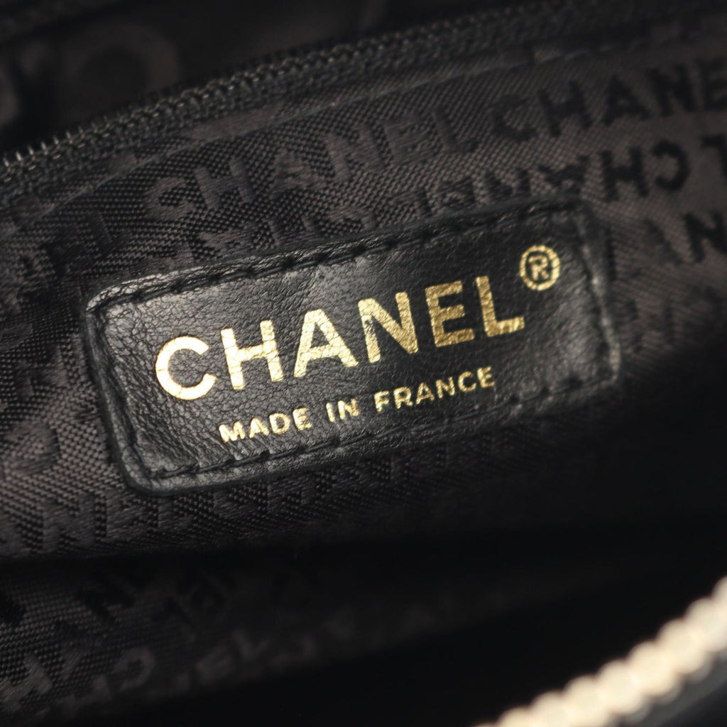 Chanel Tote Bag Choco Bar Black Lambskin CC Logo — view 4