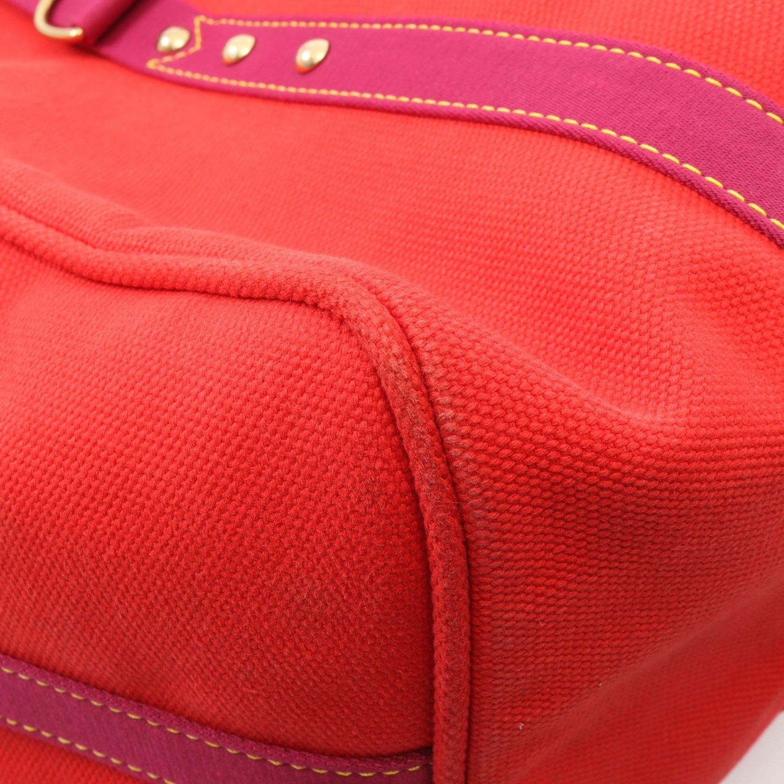 Louis Vuitton Boston Bag Sac Weekend Rouge Canvas — view 6