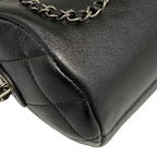 Chanel Shoulder Bag Black Chain Logo — view 7