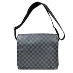 Louis Vuitton District MM NM Damier Graphite Shoulder Bag Canvas Black Vintage