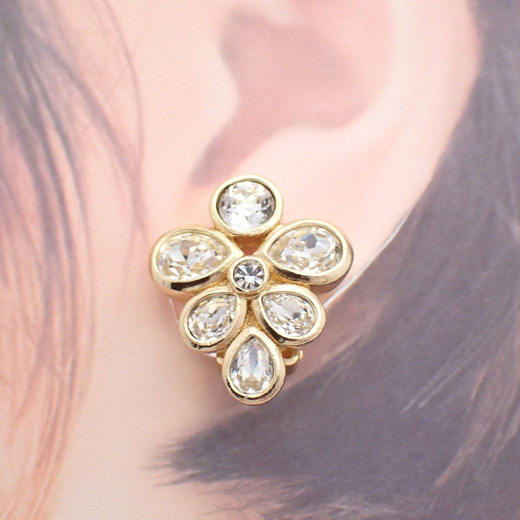 Dior Earrings Gold Color Rhinestone Pawn — view 6