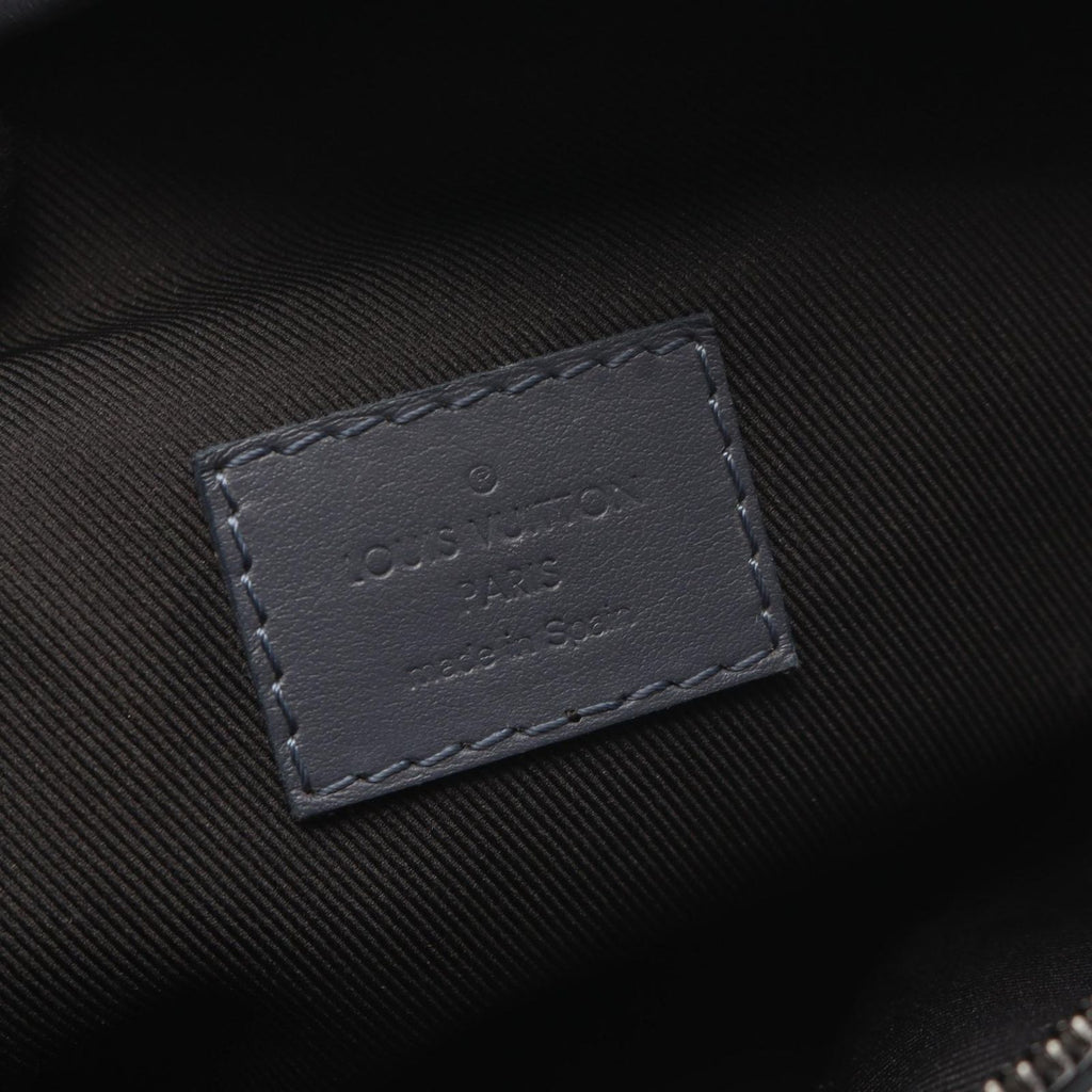 Louis Vuitton Waist Bag Discovery PM Monogram Shadow Navy Blue Leather — view 4