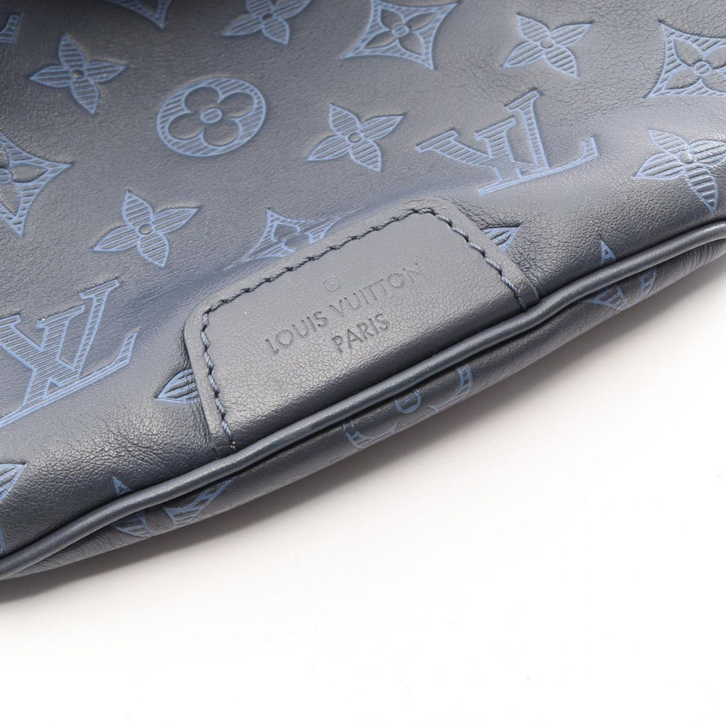 Louis Vuitton Waist Bag Discovery PM Monogram Shadow Navy Blue Leather — view 7