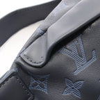 Louis Vuitton Waist Bag Discovery PM Monogram Shadow Navy Blue Leather — view 5