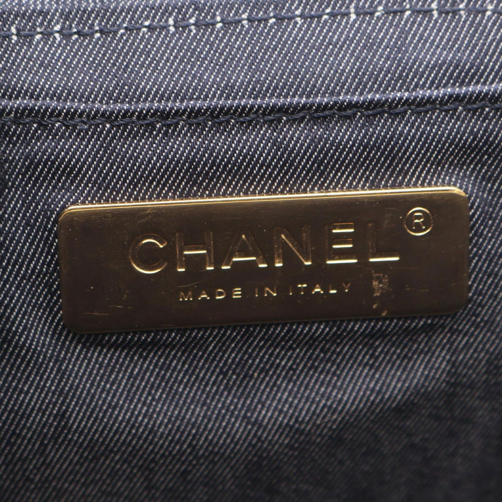 Chanel Handbag CC Logo 2-Way AS White Lambskin CC Vanity Chain Shoulder — view 4