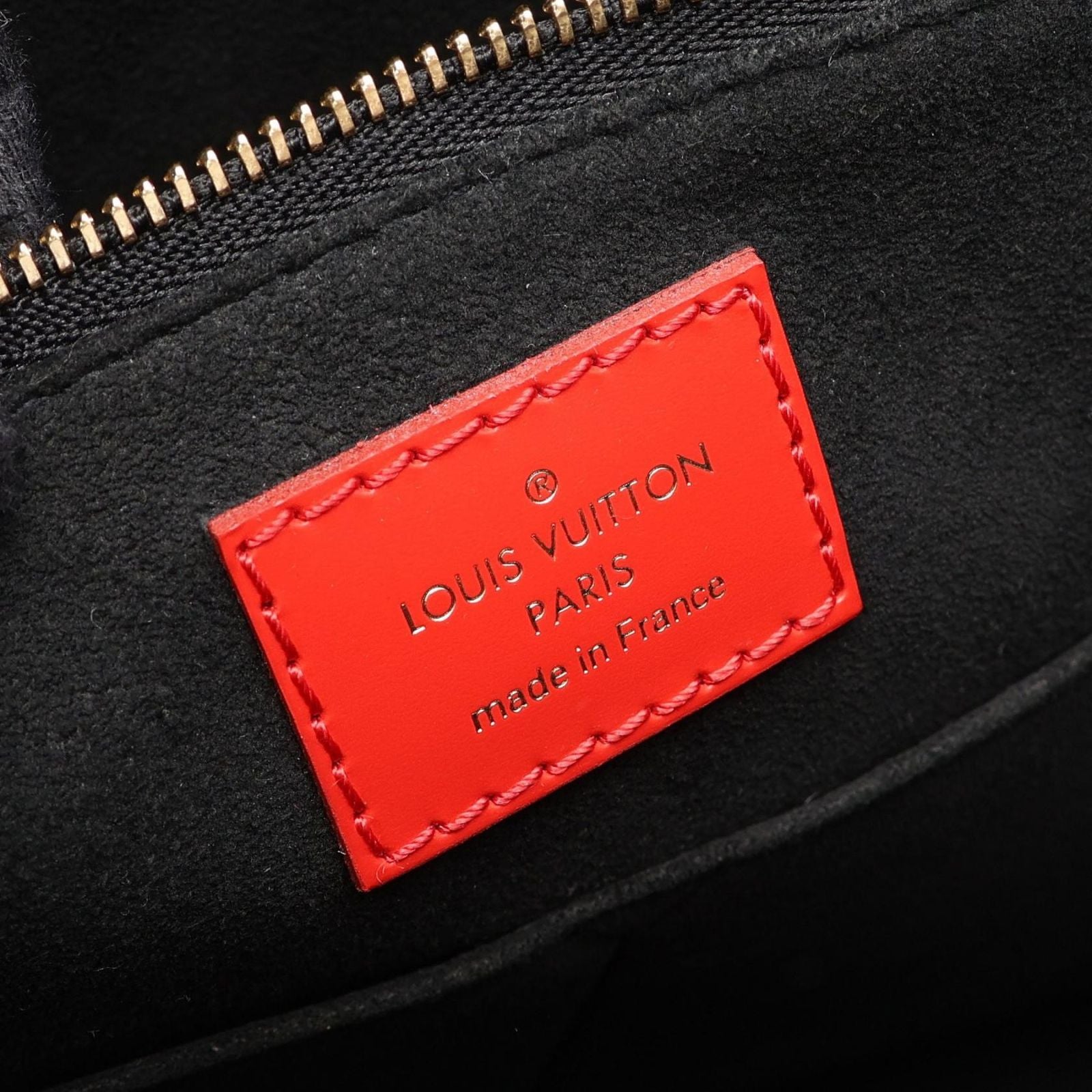 Louis Vuitton Tote Bag On The Go GM Monogram Empreinte LV Crafty 2-Way Black Beige — view 4