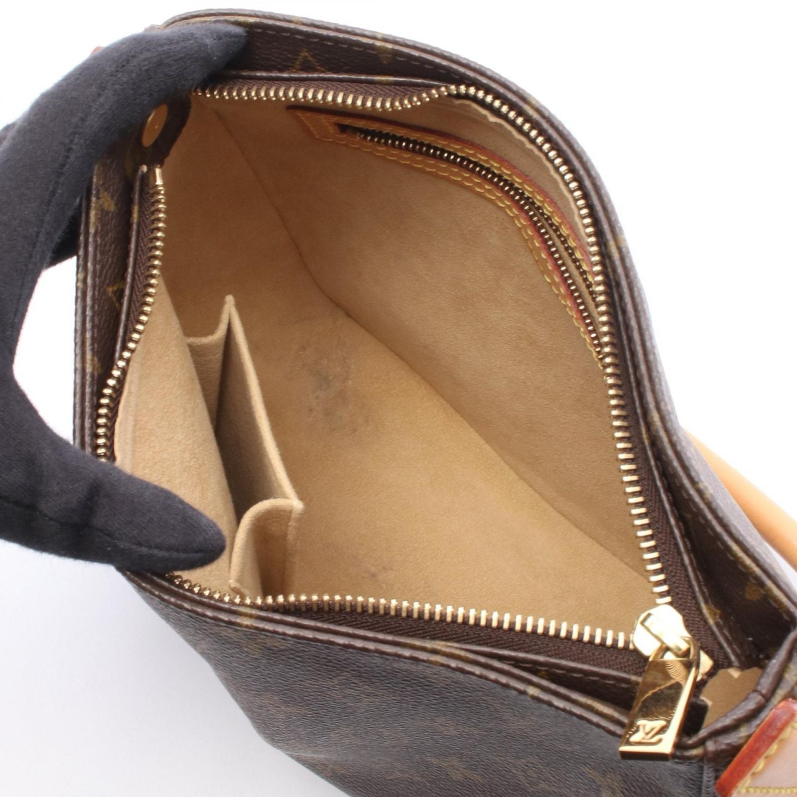 Louis Vuitton Shoulder Bag Looping MM Monogram Canvas Leather — view 3