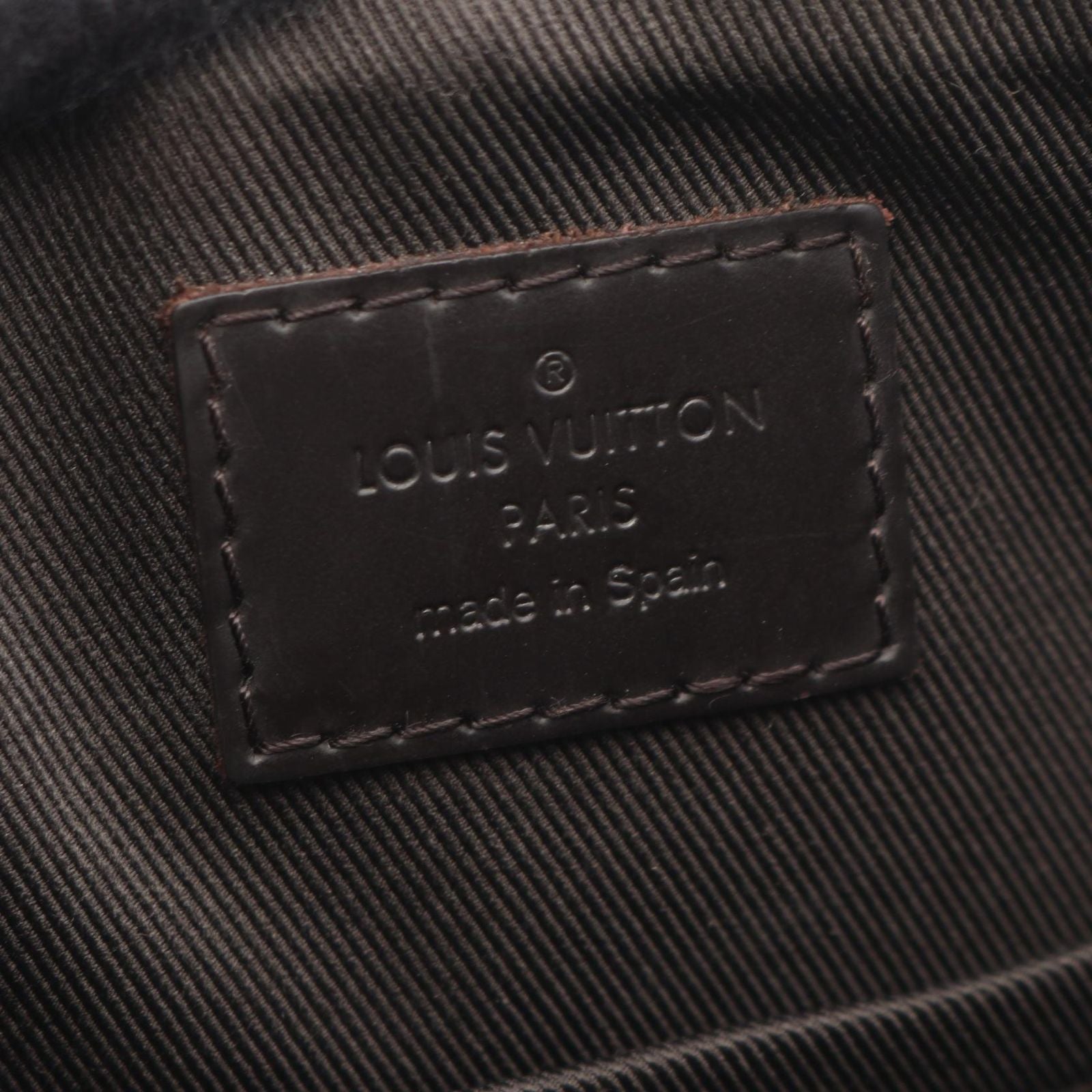 Louis Vuitton Shoulder Bag District PM NM Canvas Leather — view 4