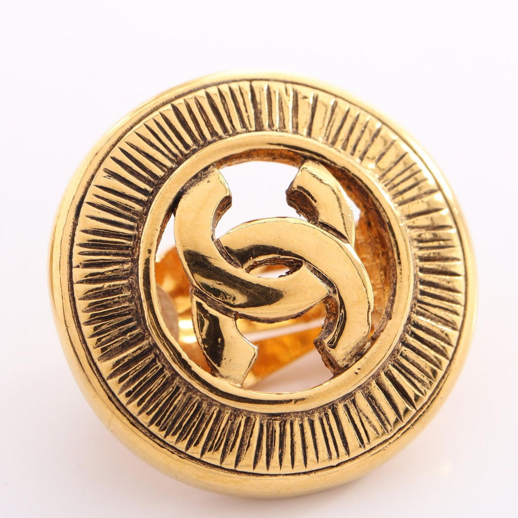 Chanel Earrings CC Logo — view 8