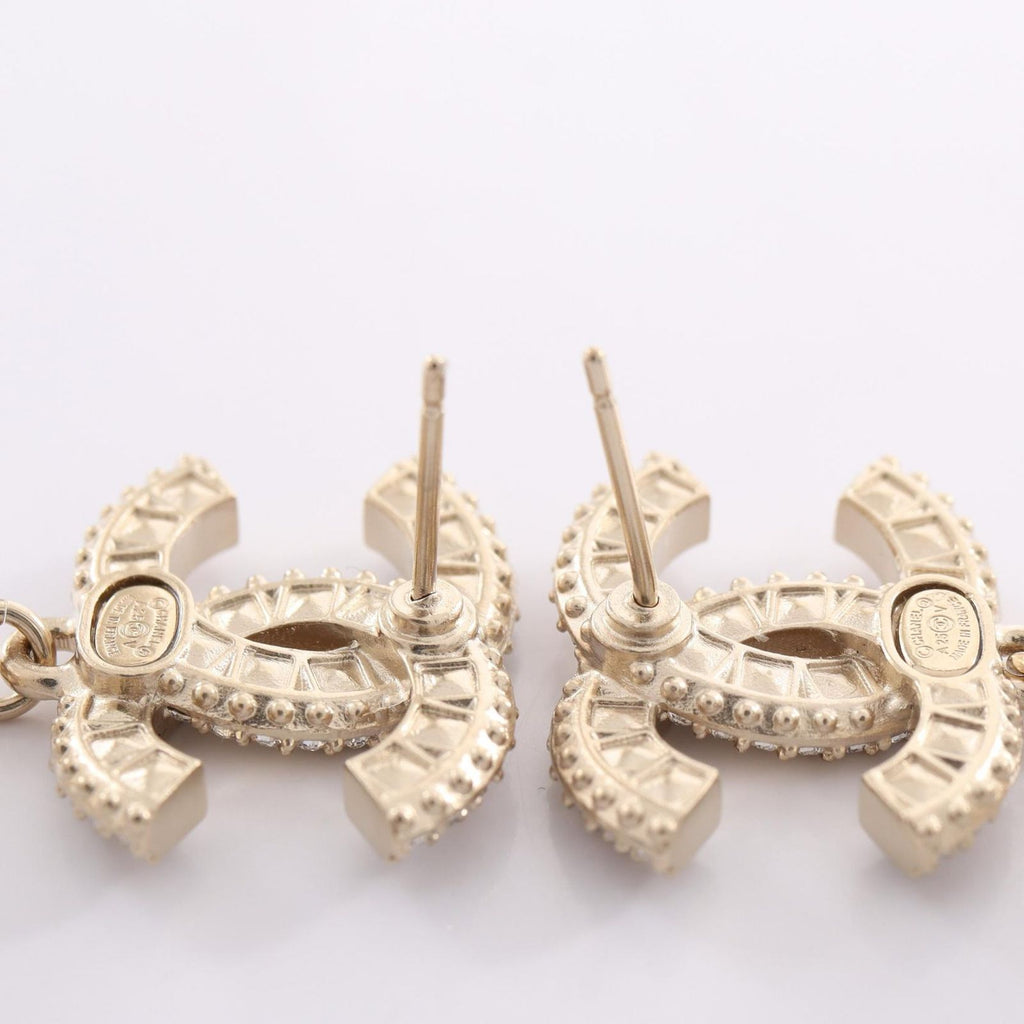 Chanel Earrings CC Logo — view 5