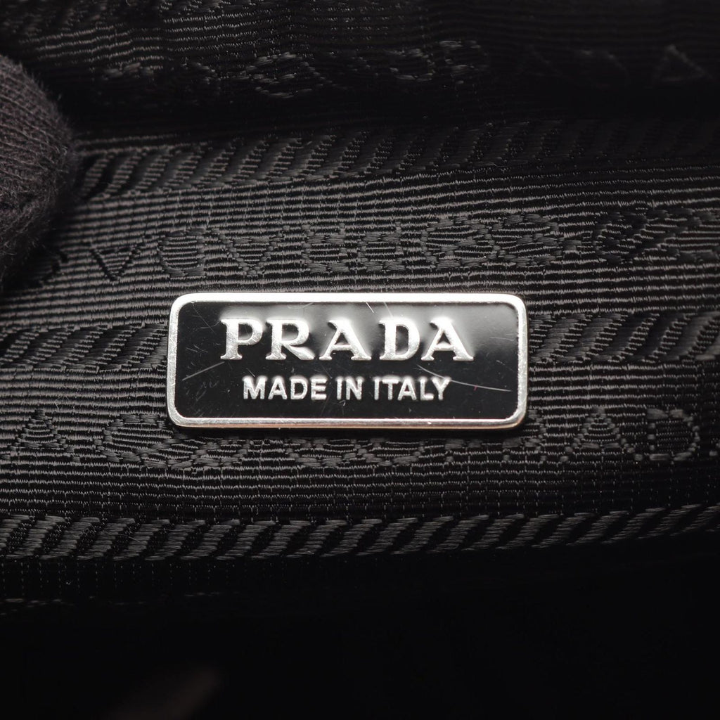 Prada Shoulder Bag Triangle White Black Leather — view 4