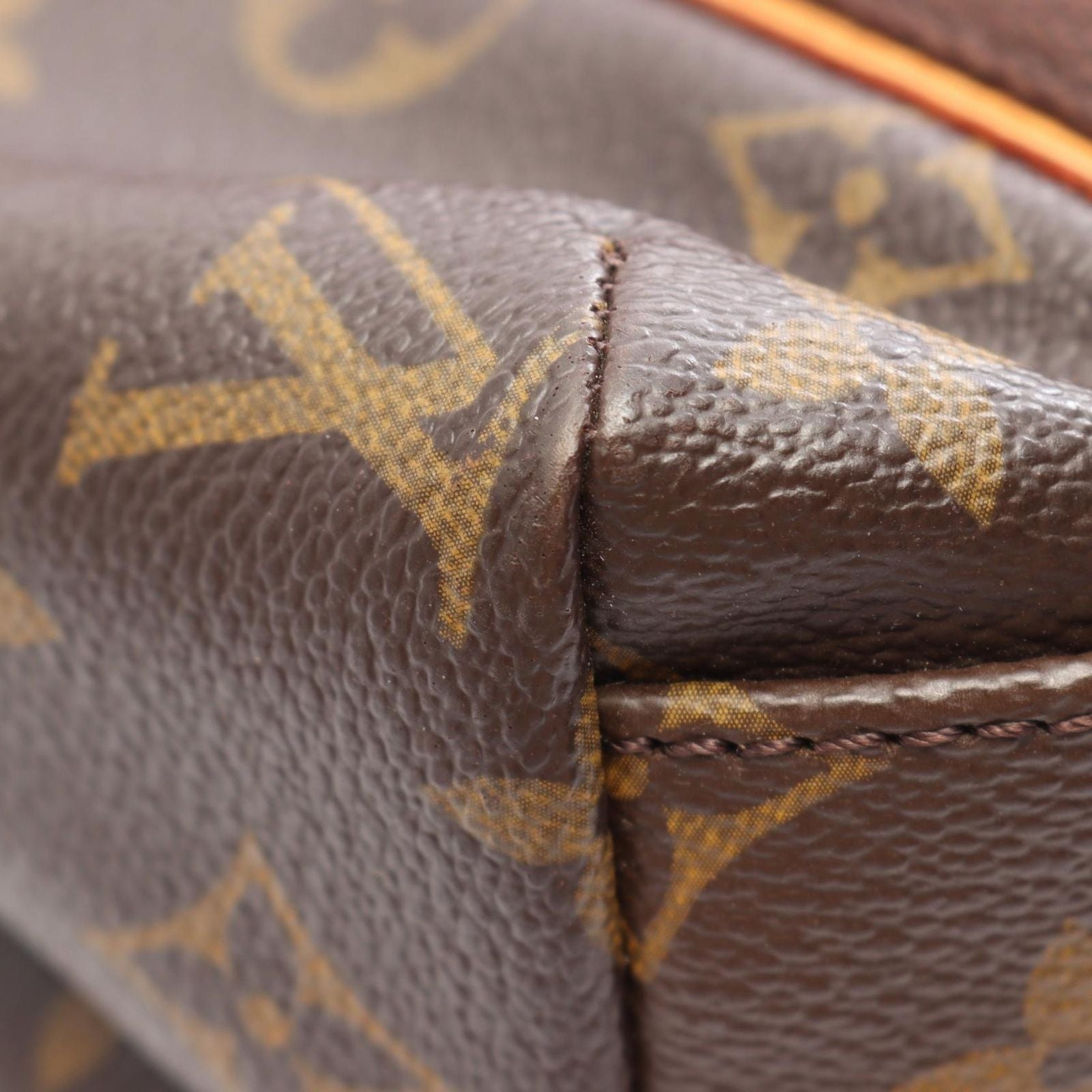 Louis Vuitton Tote Bag Cabas Beaubourg Monogram Canvas Leather — view 6