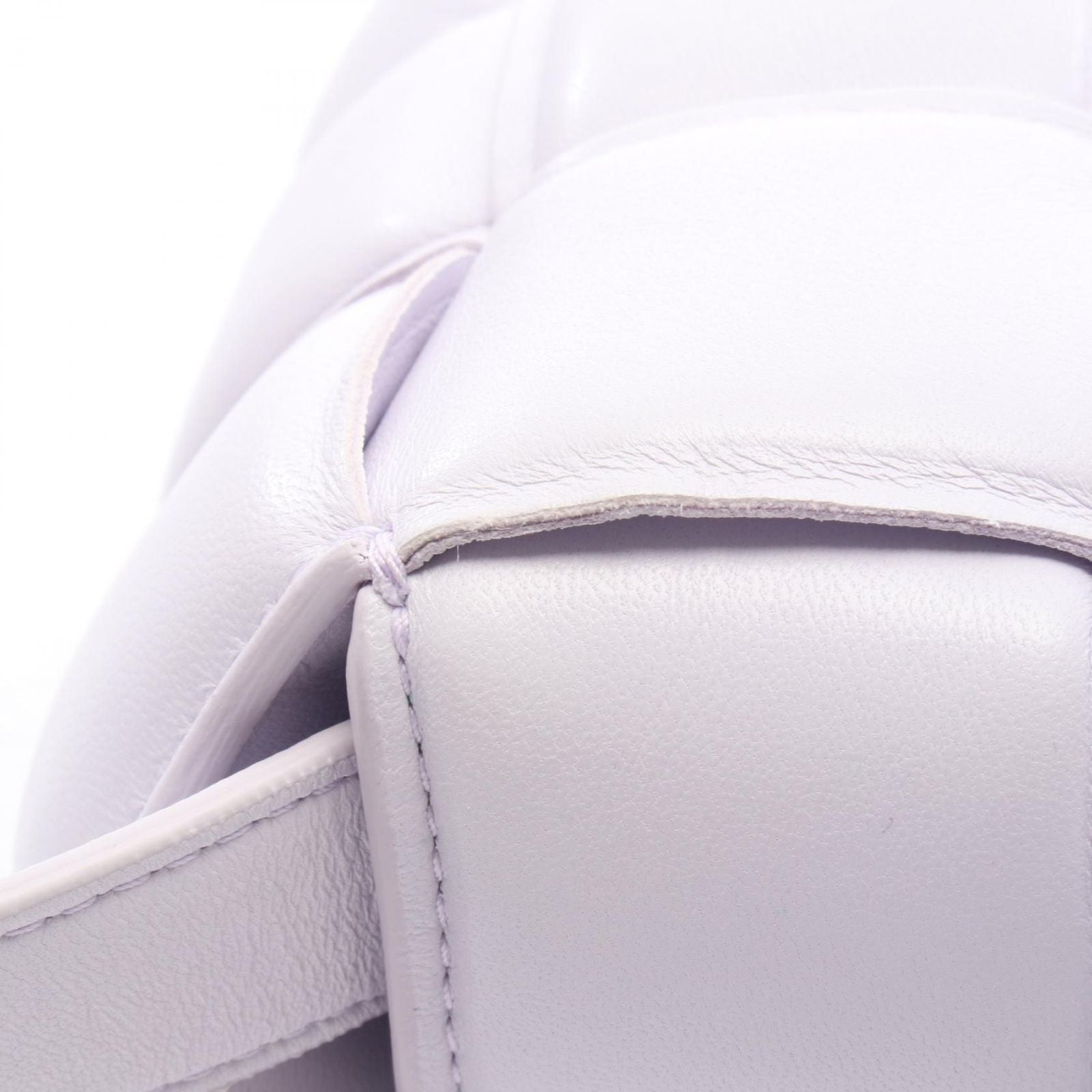 Bottega Veneta Shoulder Bag Padette Cassette Intrecciato Lavender Leather — view 7