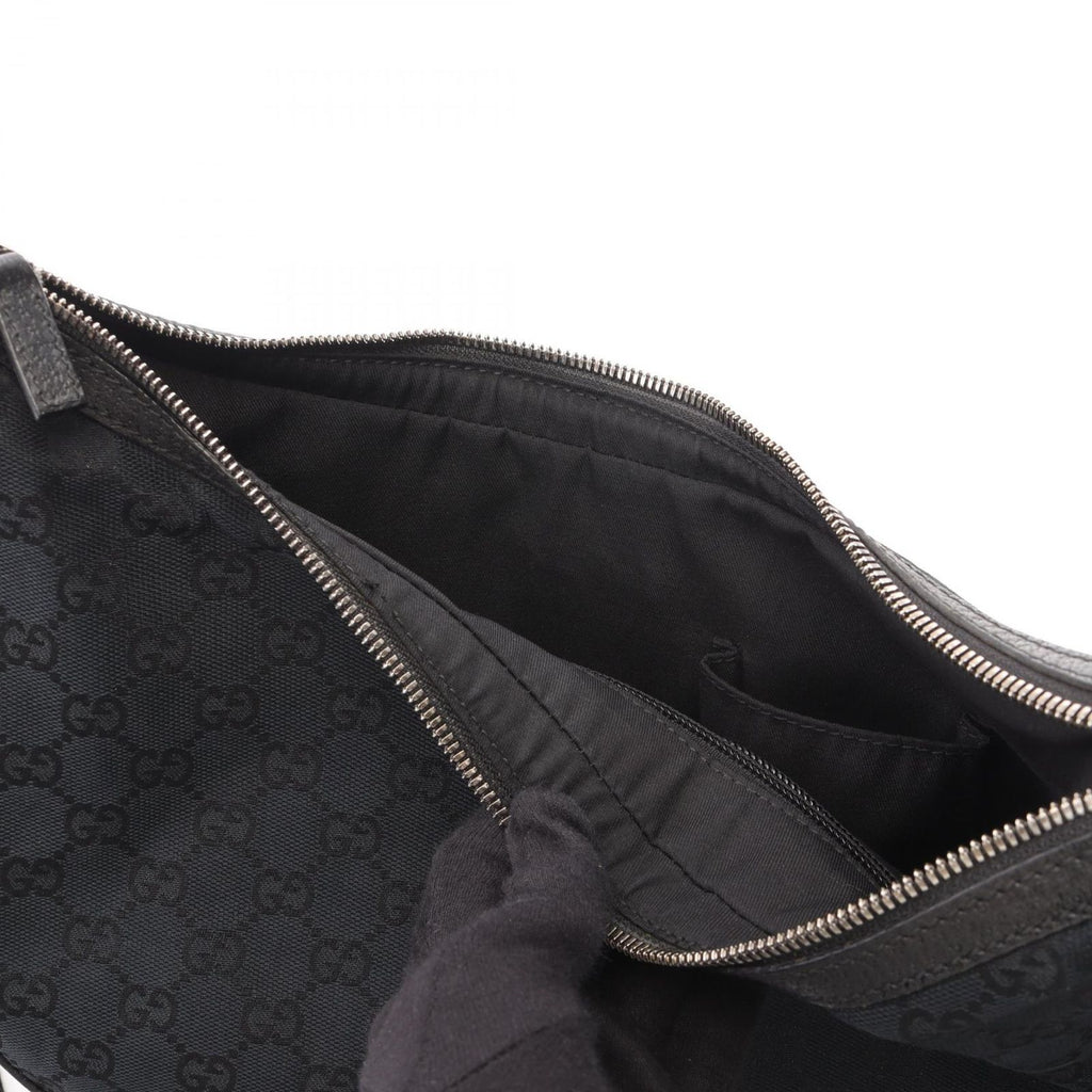 Gucci Shoulder Bag GG Canvas Black — view 5