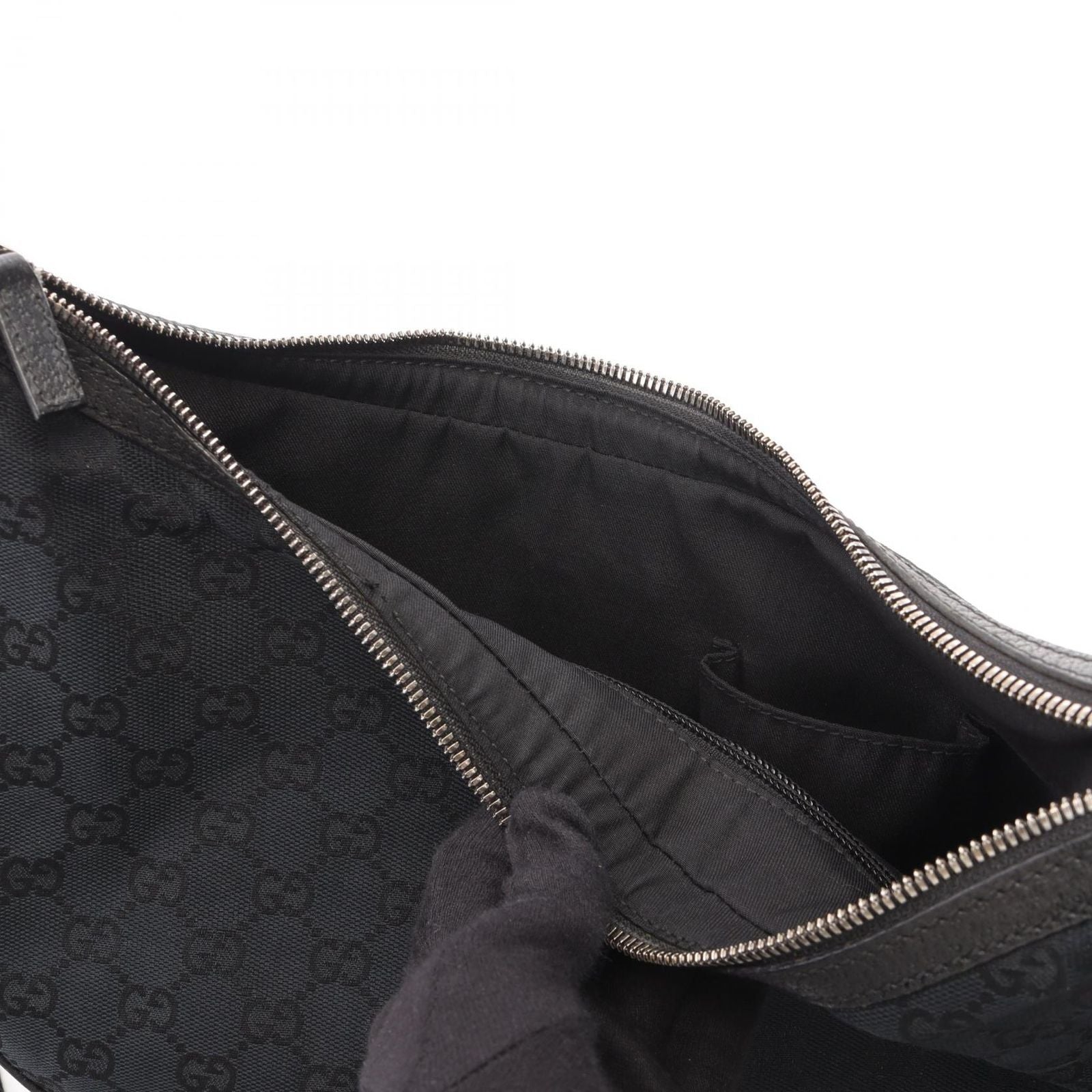 Gucci Shoulder Bag GG Canvas Black — view 5