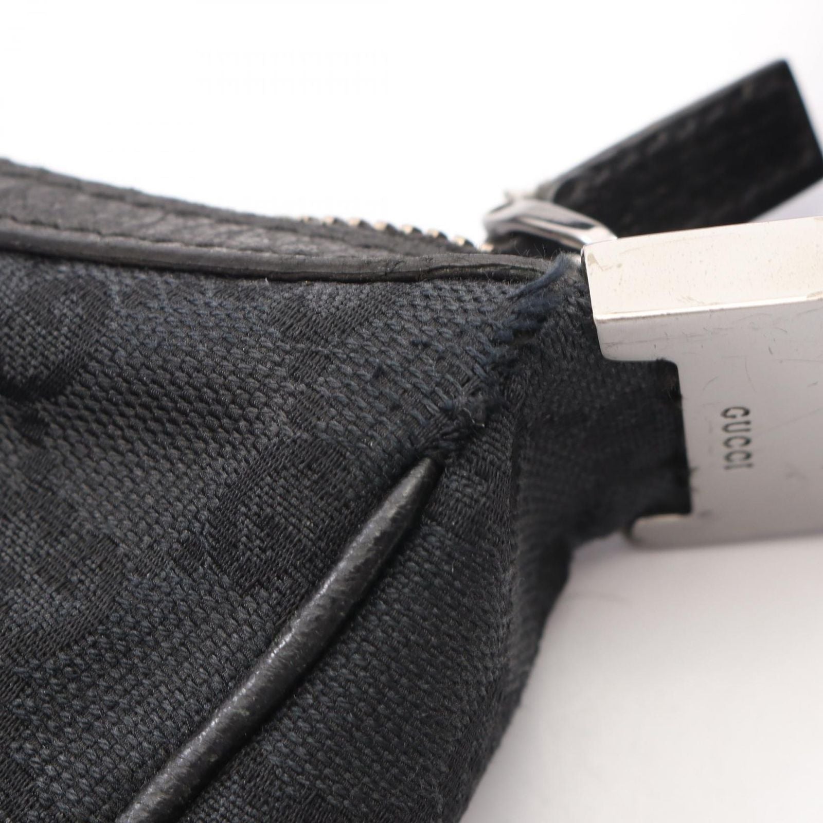 Gucci Shoulder Bag GG Canvas Black — view 7