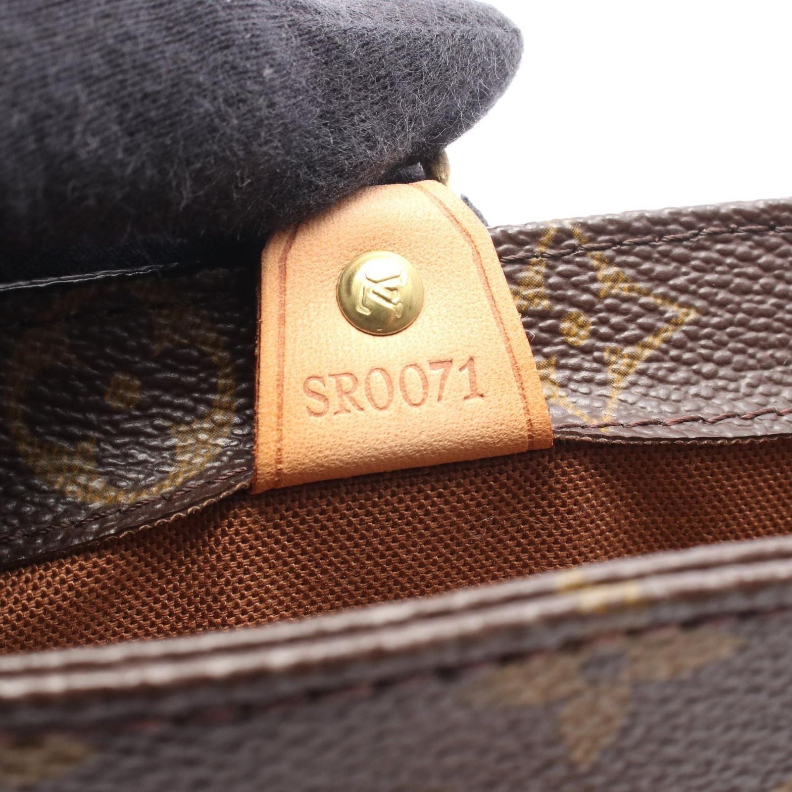 Louis Vuitton Vavin PM Monogram Canvas Leather Handbag — view 5