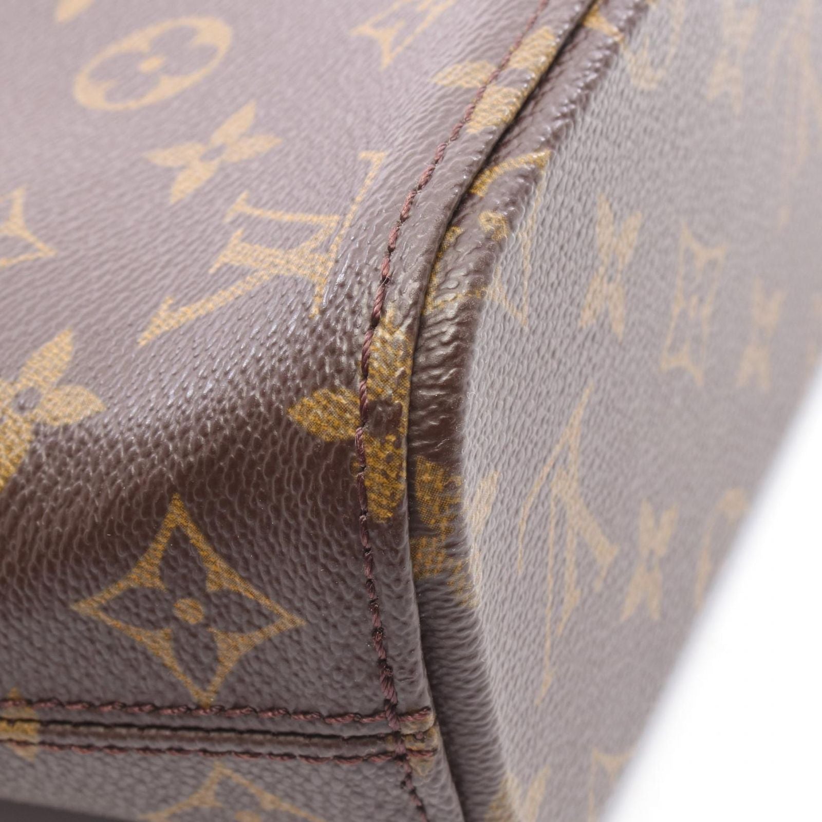 Louis Vuitton Vavin PM Monogram Canvas Leather Handbag — view 8