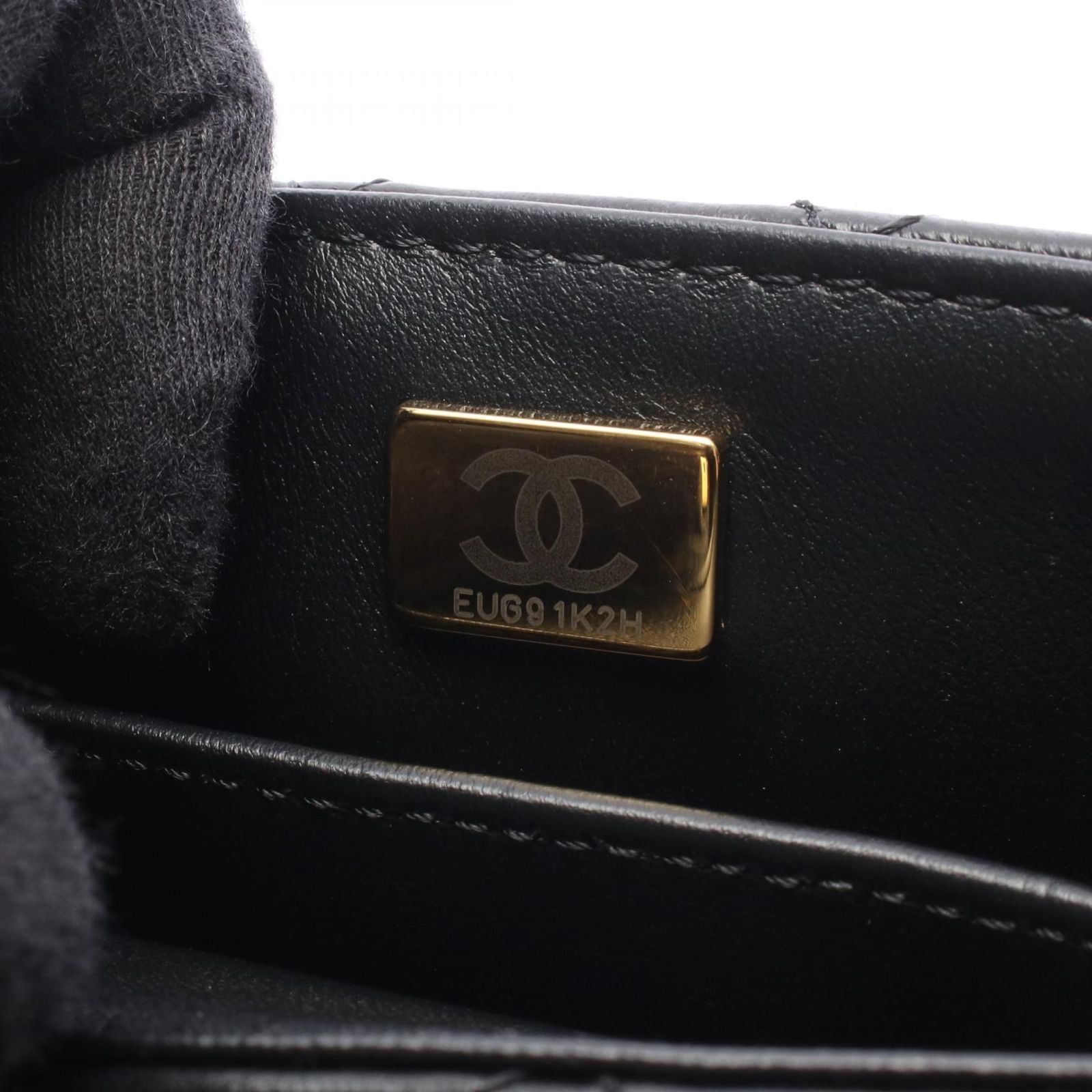 Chanel Shoulder Bag Quilted Top Handle Small Flap 2-Way Black Leather — view 5