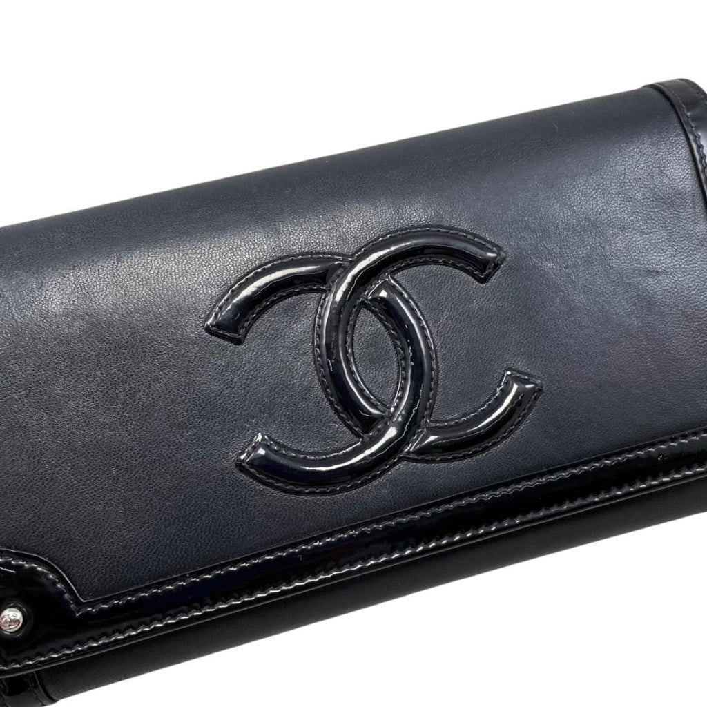 Chanel Bifold Wallet Patent CC Logo Leather Black Silver — view 6