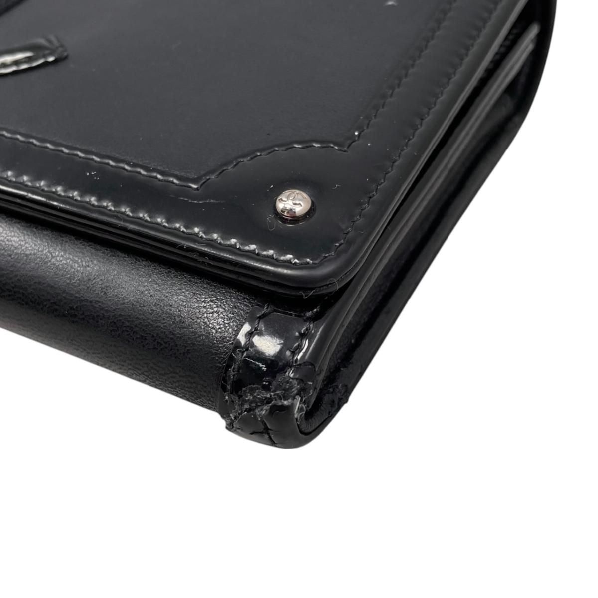 Chanel Bifold Wallet Patent CC Logo Leather Black Silver — view 4