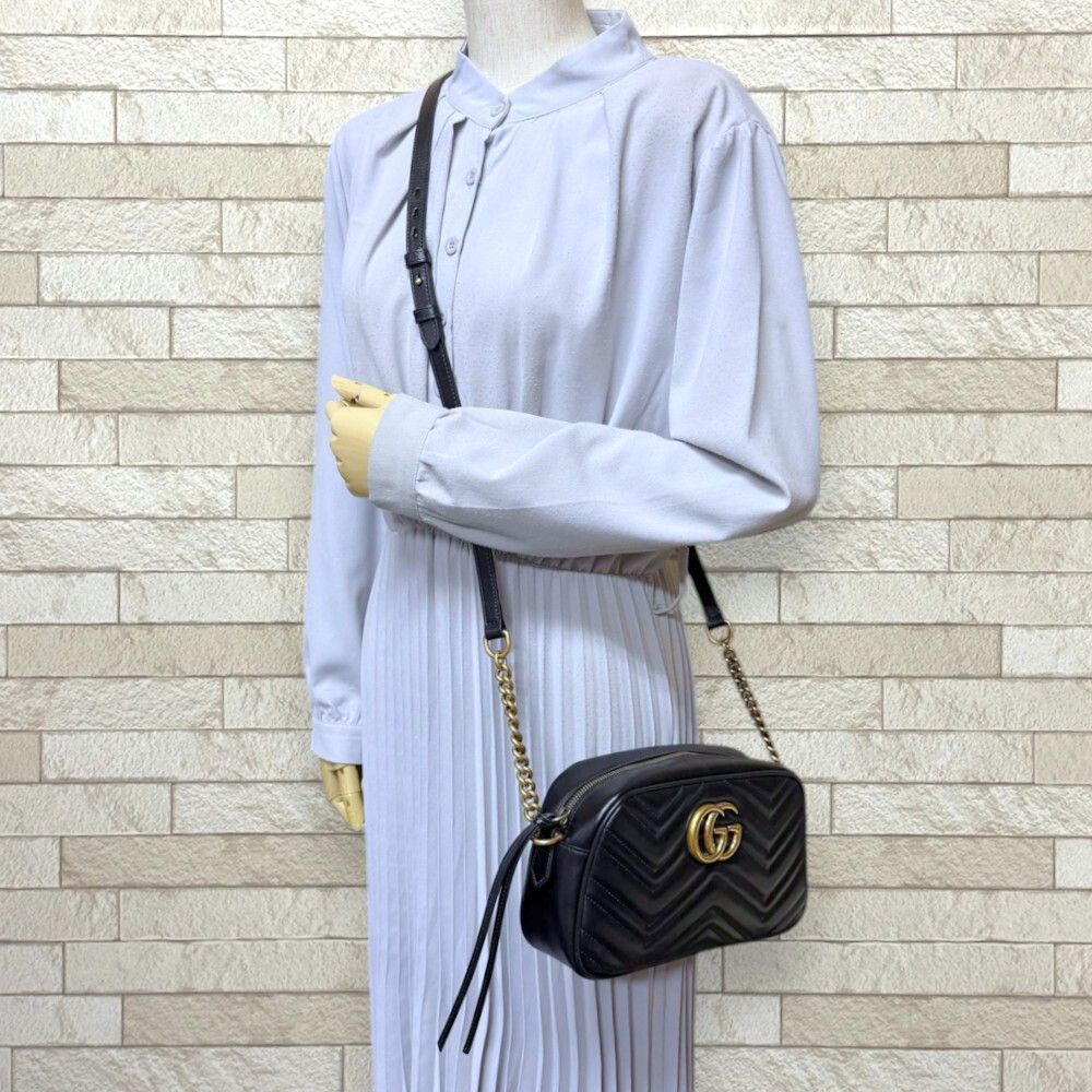 Gucci GG Marmont Shoulder Bag Leather Black Vintage — view 2