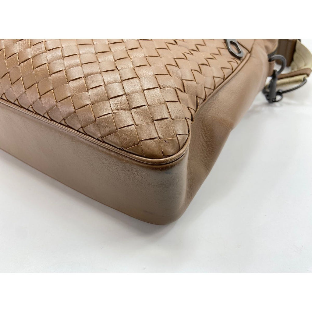 Bottega Veneta Shoulder Bag Intrecciato — view 8