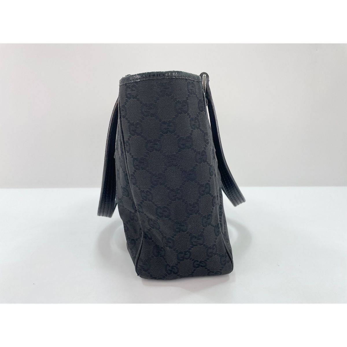 Gucci Handbag Black — view 5