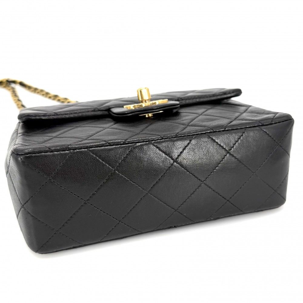 Chanel Shoulder Bag Mini Quilted Chain Turnlock Crossbody Mini Vintage CC Logo — view 3