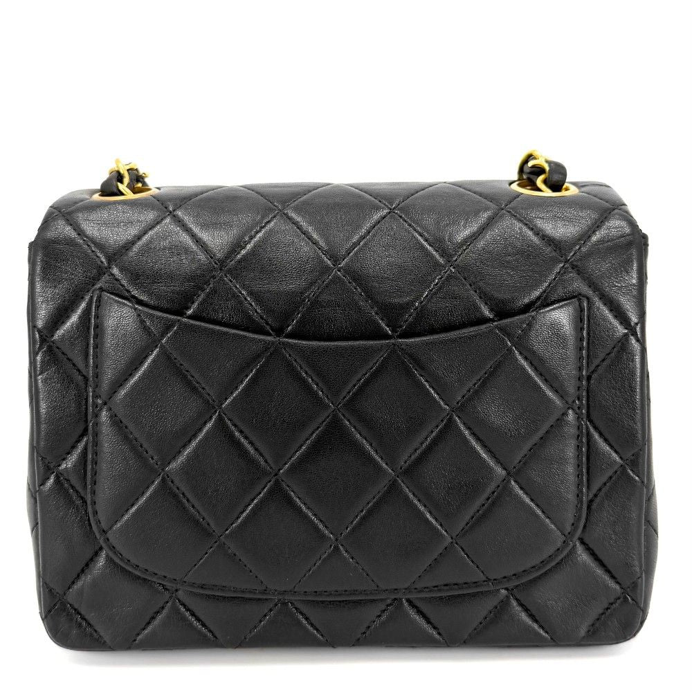 Chanel Shoulder Bag Mini Quilted Chain Turnlock Crossbody Mini Vintage CC Logo — view 2