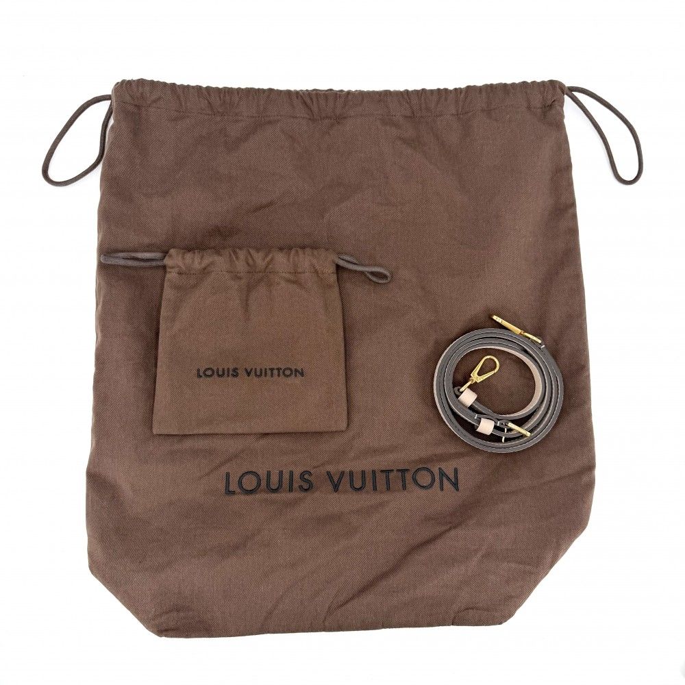 Louis Vuitton 2-Way Capucines PM Handbag Shoulder Bag Leather Beige Gold Vintage — view 8