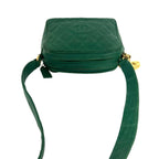 Chanel Card with Vintage Quilted CC Logo Caviar Leather Shoulder Bag Green — view 4
