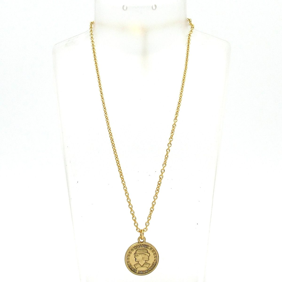 Chanel Necklace Gold Coin — view 2