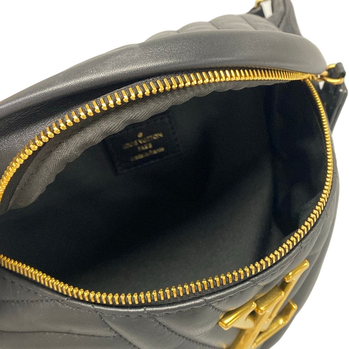 Louis Vuitton Waist Pouch New Wave Bum Bag Noir Leather — view 7