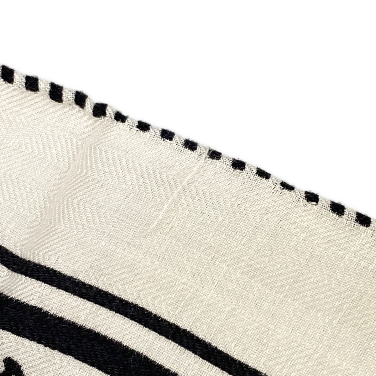 Hermes Shawl Carre Geant 140 White Festival Des Amazones Amazon Cashmere Silk — view 6