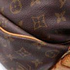 Louis Vuitton Monogram Saumur 35 Shoulder Bag Brown Leather Gold — view 5