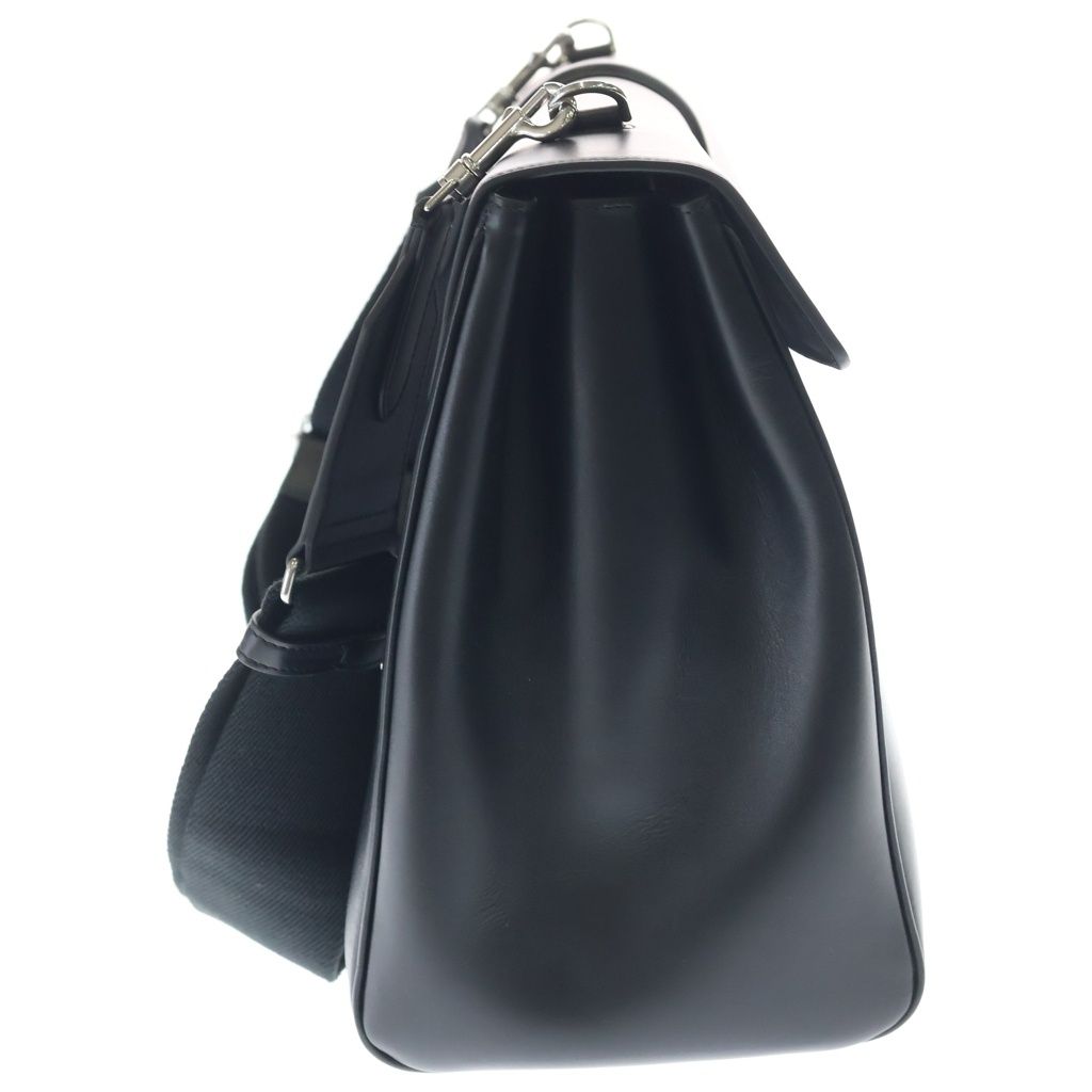 Celine 16 Saise Large Souple Shoulder Bag Leather Black — view 3